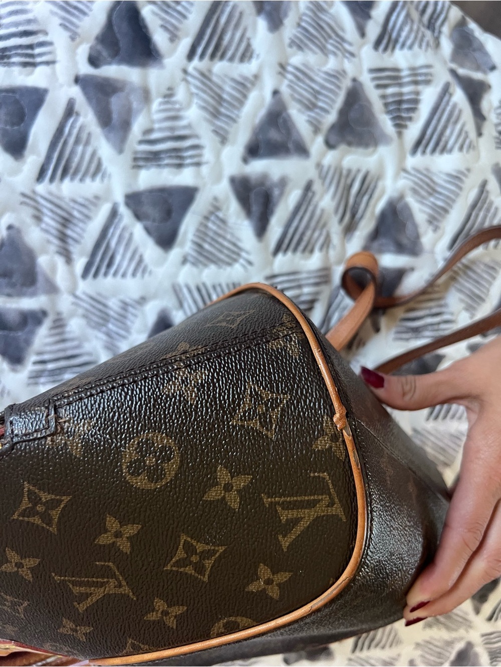Louis Vuitton Monogram Canvas Dome Satchel with Tan Trim - Picture 10 of 16